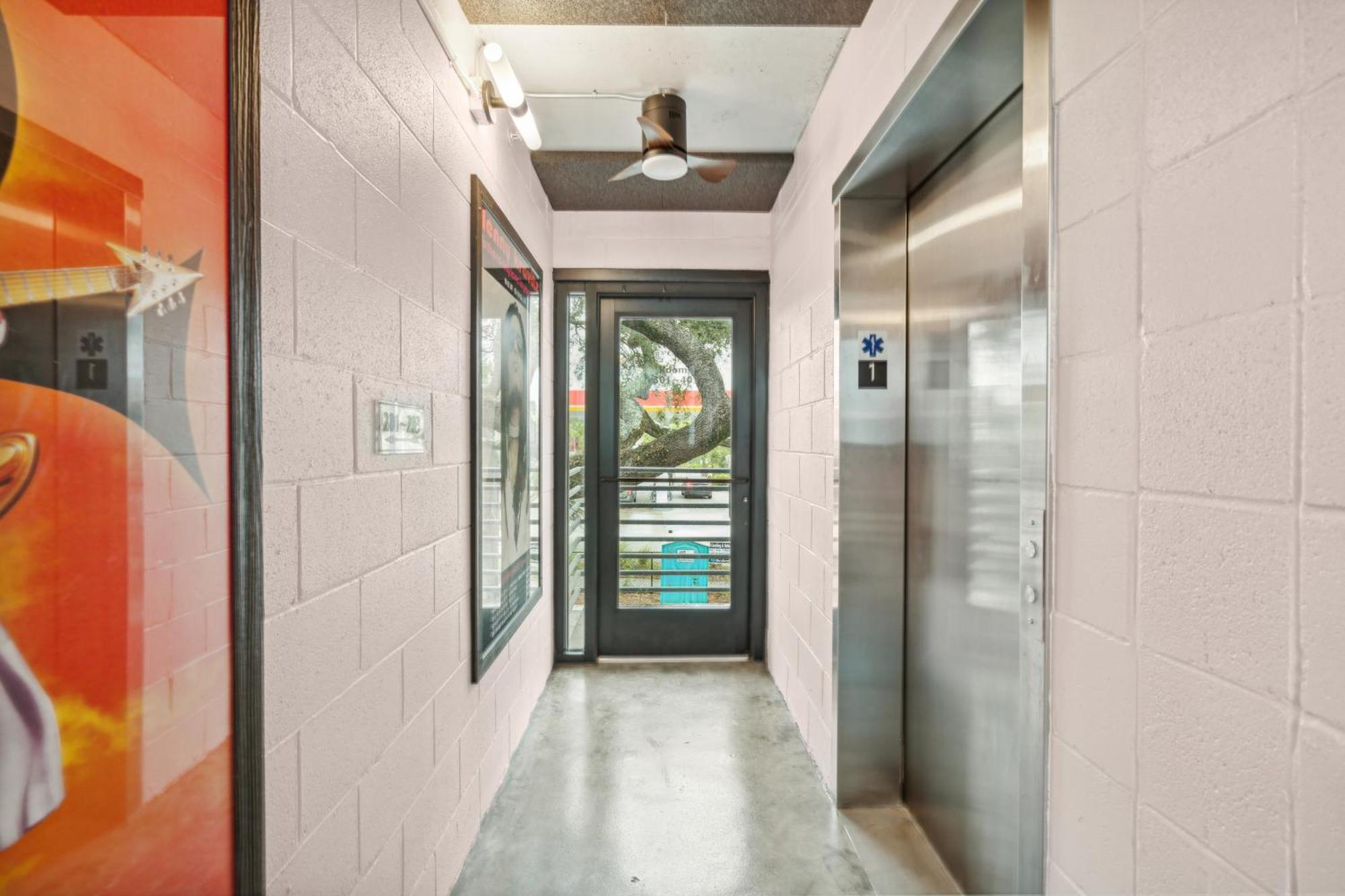 Boutique Vera Hotel In The Heart Of Folly Beach Exterior foto